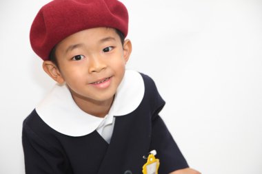 Japon çocuk okul üniforması (6 yaşında)