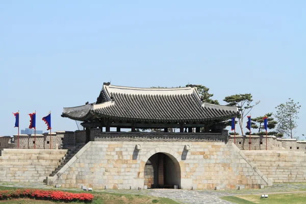Fortaleza de Hwaseong em Suwon, República da Coreia — Fotografia de Stock