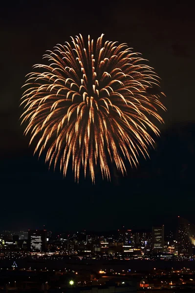 Tűzijáték a Yokohama, Kanagawa, Japán — Stock Fotó