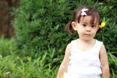 Gülümseyen Japon kız (1 yaşında)