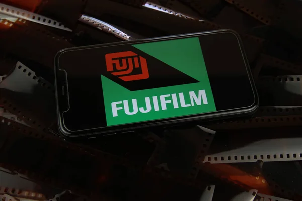 Viersen Germany May 2021 Closeup Smartphone Logo Lettering Fujifilm Foto — Stock Photo, Image