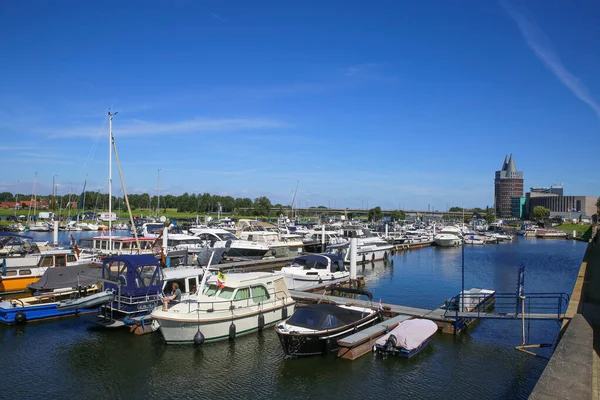 Roermond Marina Oolderhuske Nederländerna Juli 2021 Visa Hamnen Med Motorbåtar — Stockfoto