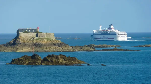 Dinard Bretagne Frankrike September 2016 Utsikt Över Blåa Atlanten Liten — Stockfoto