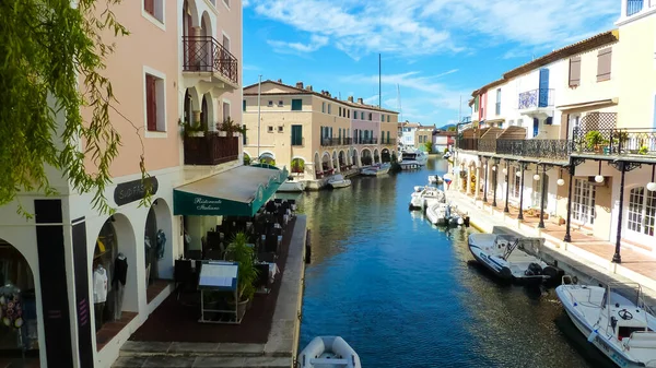 Port Grimaud Frankreich Juni 2016 Blick Auf Wasserkanal Mit Booten — Stockfoto