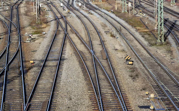 Veel Treinrails Met Schakelaars Worden Van Bovenaf Gefotografeerd Een Rangeerterrein — Stockfoto