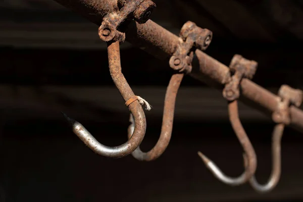 Rusty Meat Hooks Hang Ceiling Dark Background — Stock Photo, Image