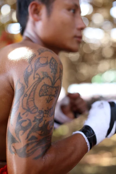 Unidentified traditional Lethwei boxer — Stock Photo, Image