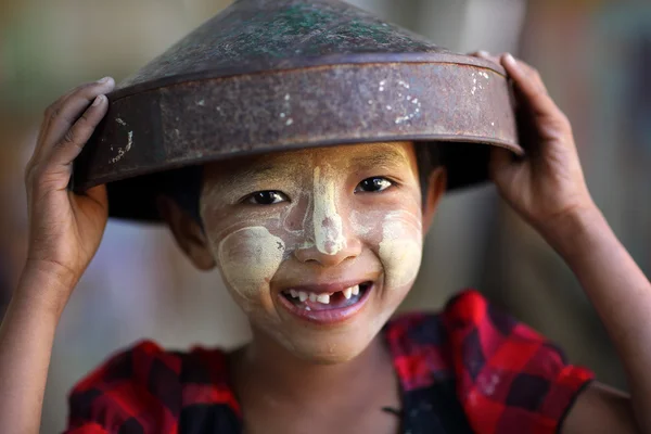 Unidentified Burmese student — Stock Photo, Image