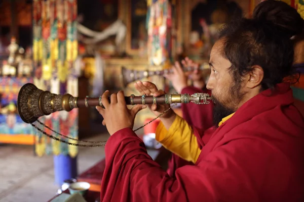 Unidentified Buddhist monk — Stock Photo, Image