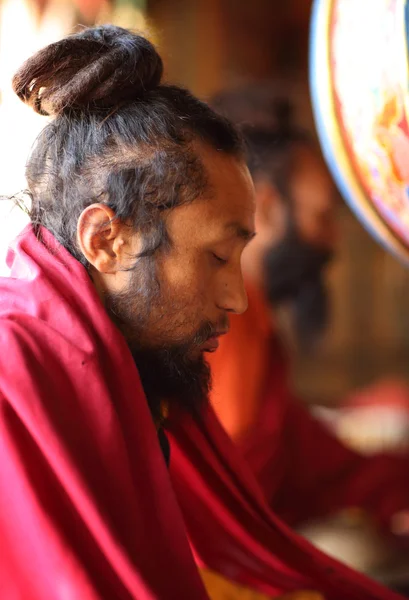 Unidentified Buddhist monk — Stock Photo, Image