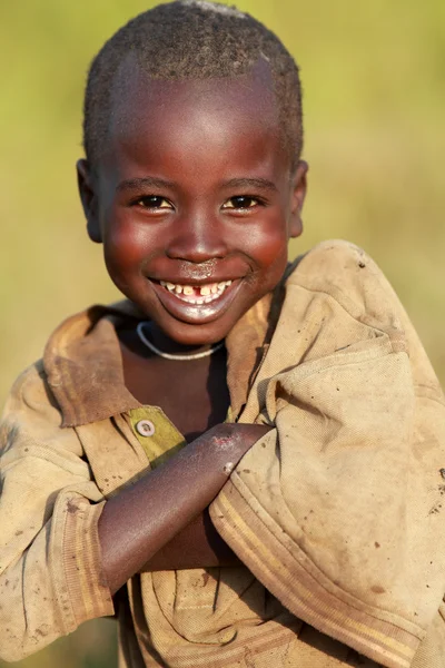 Неопознанный сурийский мальчик — стоковое фото