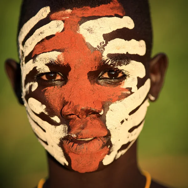 Unidentified young Suri man — Stock Photo, Image