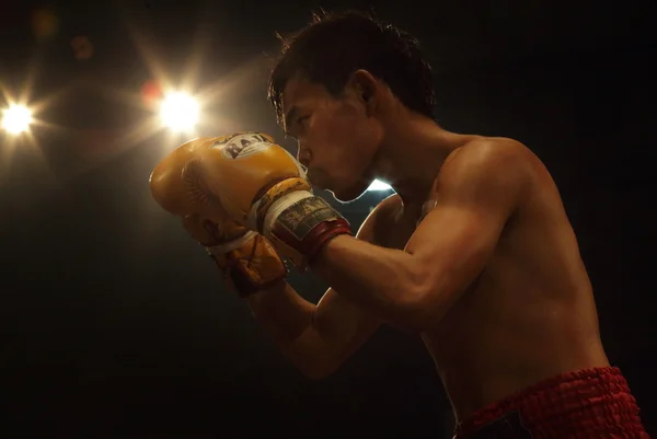 Muay Lao chutar boxe luta no Laos — Fotografia de Stock