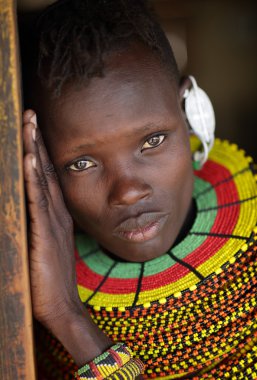 Güzel Turkana kadın