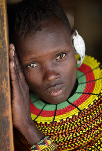 Güzel Turkana kadın