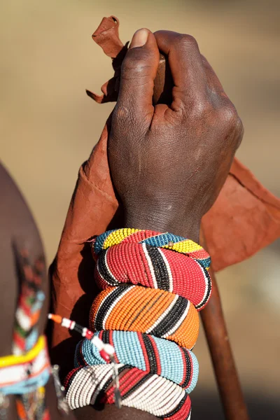 Braccio inferiore di un guerriero Samburu — Foto Stock