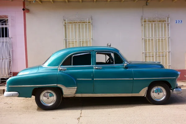 Klasyczny amerykański samochód jako taxi w Trinidad, Kuba Obrazek Stockowy