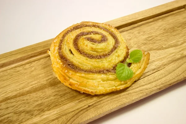 tatlı tarçınlı kek