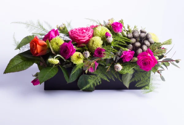 Крупный план цветущего весеннего букета цветов — стоковое фото