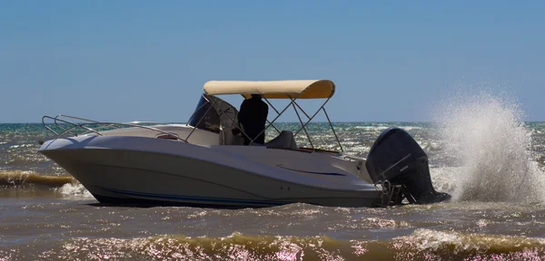 Motorboat on the sea — Stock Photo, Image