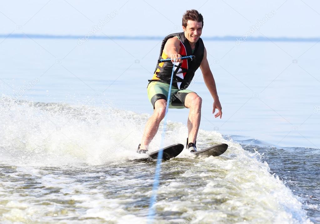 Athlete waterskiing