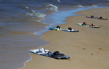 Yönetim Kurulu uçurtma sahilde