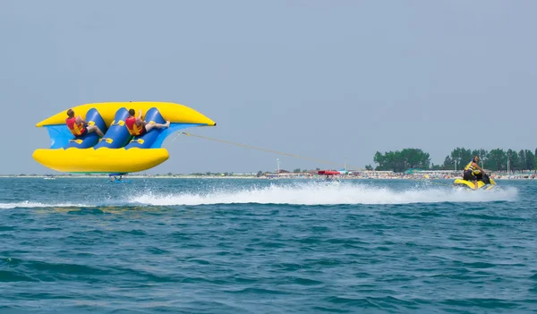  batman teknede eğleniyor insanlar