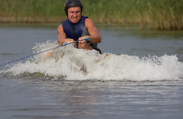 Wakeboard athlete starts — Stock Photo, Image