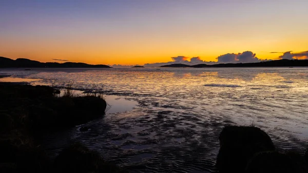 Gyllene Solnedgång Som Reflekterar Över Sanddynerna Kirkcudbright Bay Vintern Dumfries — Stockfoto