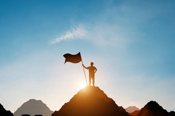 Silhouette Businessman Holding Flag Top Mountain Blue Sky Sunlight Symbol — Stock Photo, Image