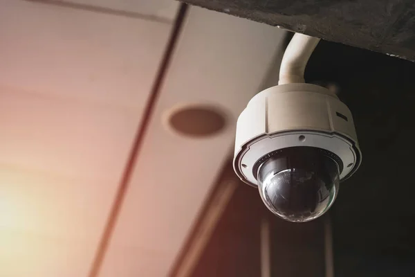 Gran Cámara Cctv Close Circuit Television Para Monitorear Prevenir Bandidos — Foto de Stock