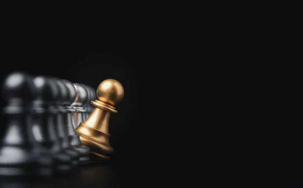 Golden Pawn Chess Move Out Line Different Thinking Leading Change — Stock Photo, Image