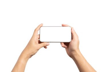 Model reklam ve sosyal medya, iş teknolojisi kavramı ve kırpma yolu eklemek için Akıllı Telefonun veya cep telefonunun boş ekran çerçevesini tutan El 'in izole edilmesi.