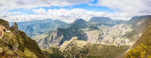 Panorama do circo Mafate, Ilha da Reunião — Fotografia de Stock