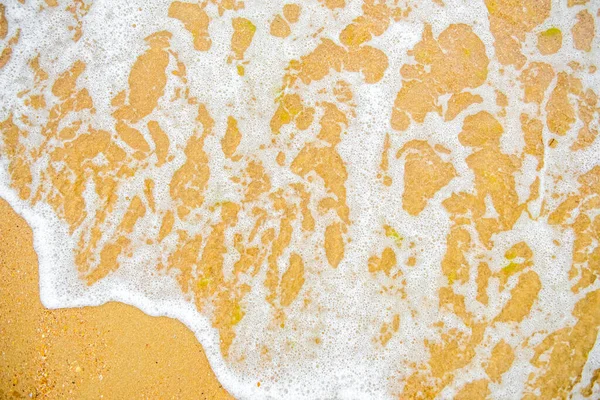 Biała Fala Pustej Żółtej Piaszczystej Plaży Letnie Lub Tropikalne Tło — Zdjęcie stockowe