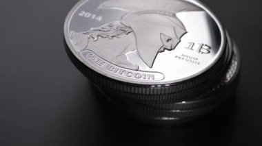 Titan sikkesinin makro atışı Kripto para birimi