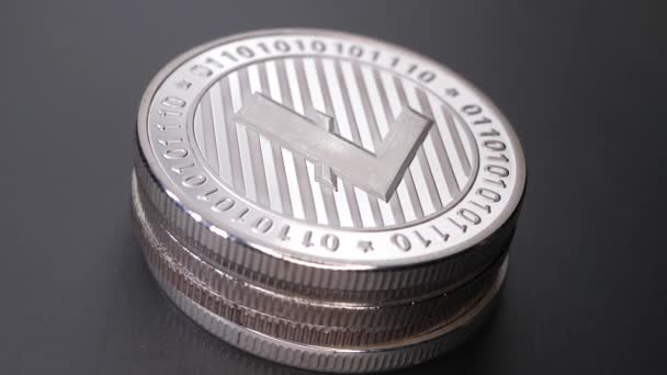 Macro Tiro Una Moneda Litecoin Ethereum Cripto Moneda — Vídeos de Stock