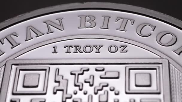 Macro Shot Une Pièce Titan Crypto Monnaie — Video