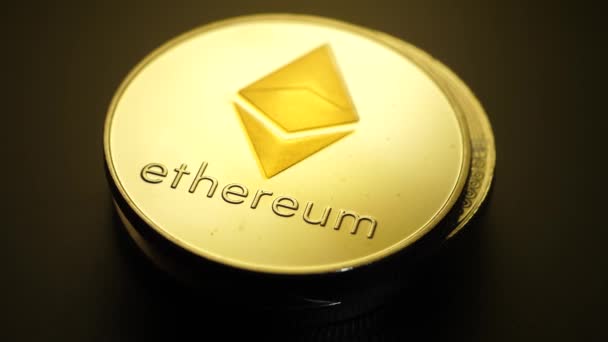 Makro Snímek Bitové Mince Ethereum Crypto Měna — Stock video
