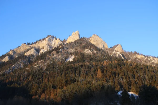 View Trzy Korony Sunny Winter Day Highest Peak Central Pieniny — Stock Photo, Image