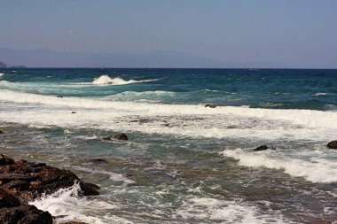 Girit açıklarındaki Girit Denizi 'ndeki dalgalar, Yunanistan 