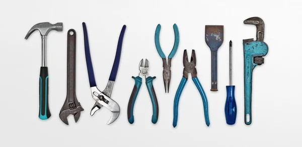 izole kullanılan ve yıpranmış el araçlar kümesi