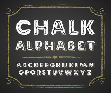 Kara tahta üzerinde elle çizilmiş alfabesi