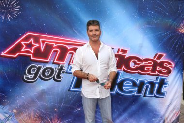 Simon Cowell - yapımcı