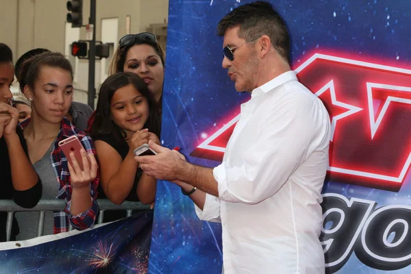 Simon Cowell - producer — Stock Photo, Image