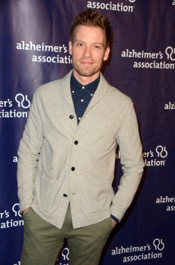 Barrett Foa - aktör