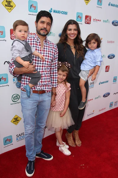 Alejandro Gomez Monteverde, Ali Landry, Valentin Francesco Monte Estela Ines Monteverde, Marcelo Alejandro Monteverde — Stockfoto