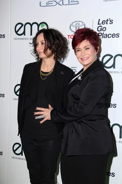 Sharon Osbourne, Sara Gilbert — Zdjęcie stockowe