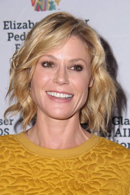 Julie Bowen