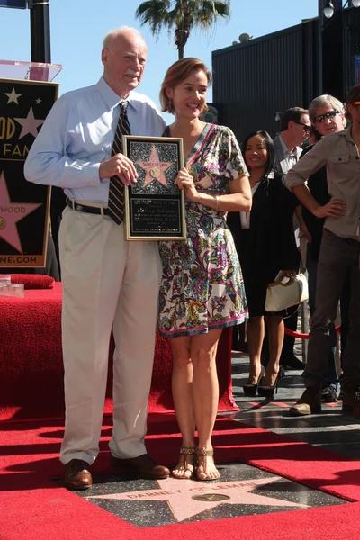 Dabney Coleman, Penelope Ann Miller — Stockfoto